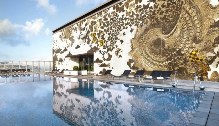  Staycation 打卡_酒店泳池_浴缸酒店